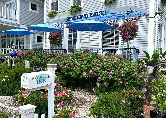 Harborview Inn