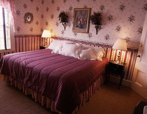 Harborview Inn